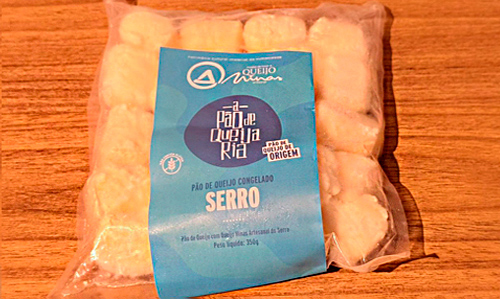 pao de queijo serro